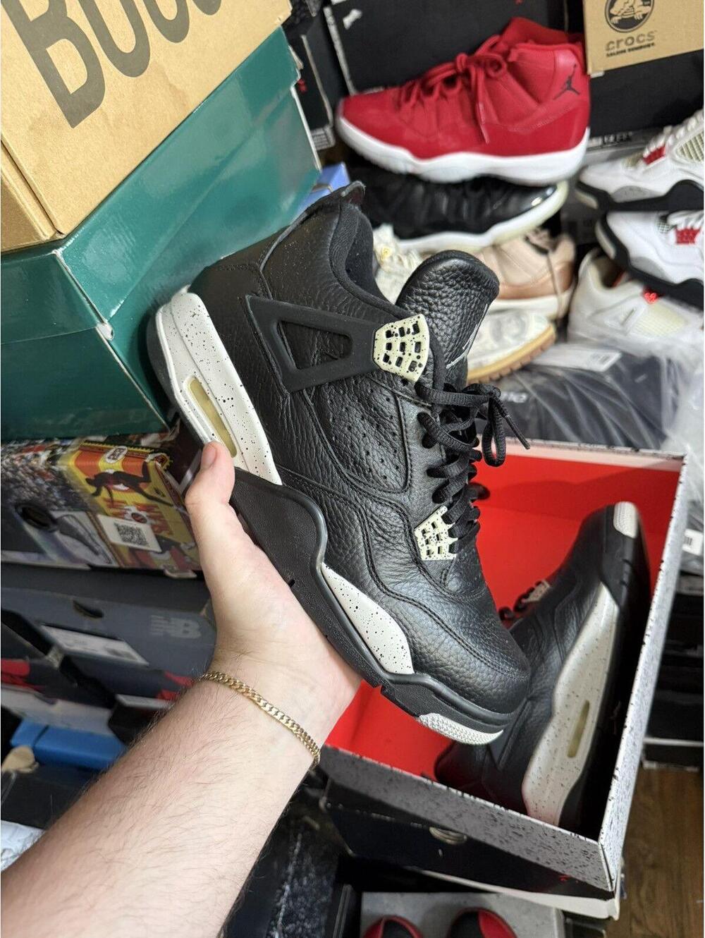 Jordan retro 4 oreo sz 11